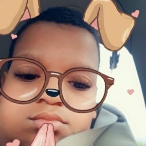 Meet your Posher, Julian